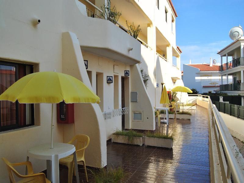 Apartamentos Olhos Do Mar Albufeira Exterior foto