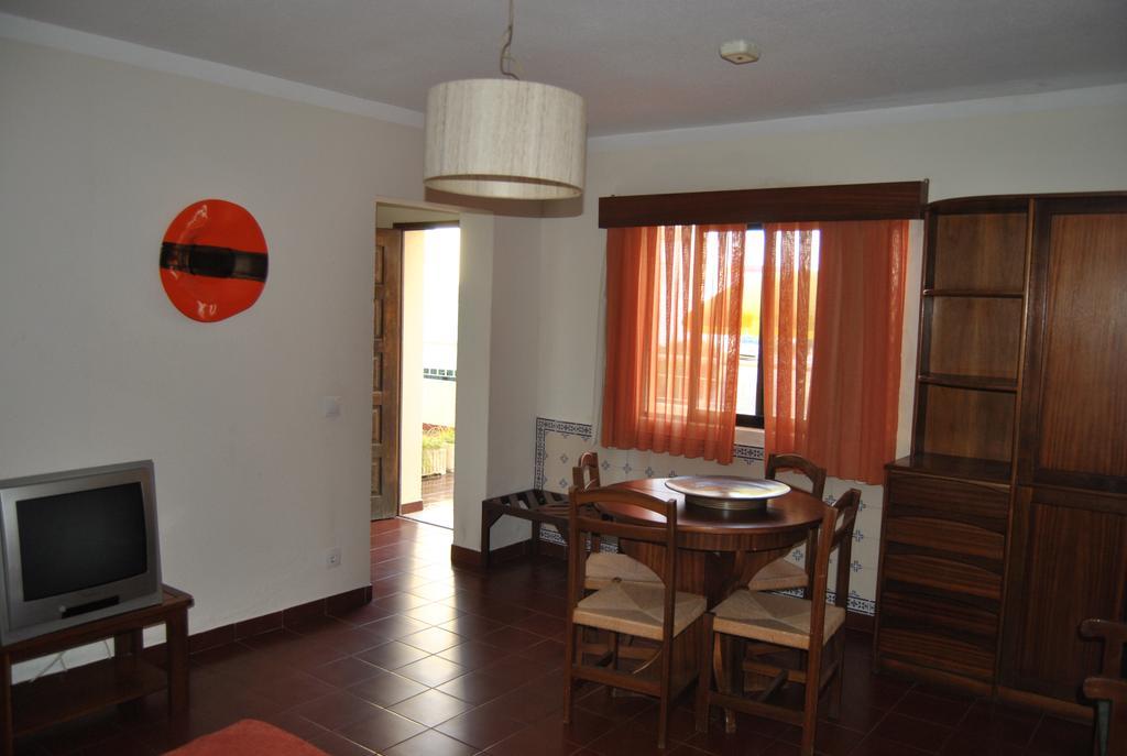 Apartamentos Olhos Do Mar Albufeira Exterior foto