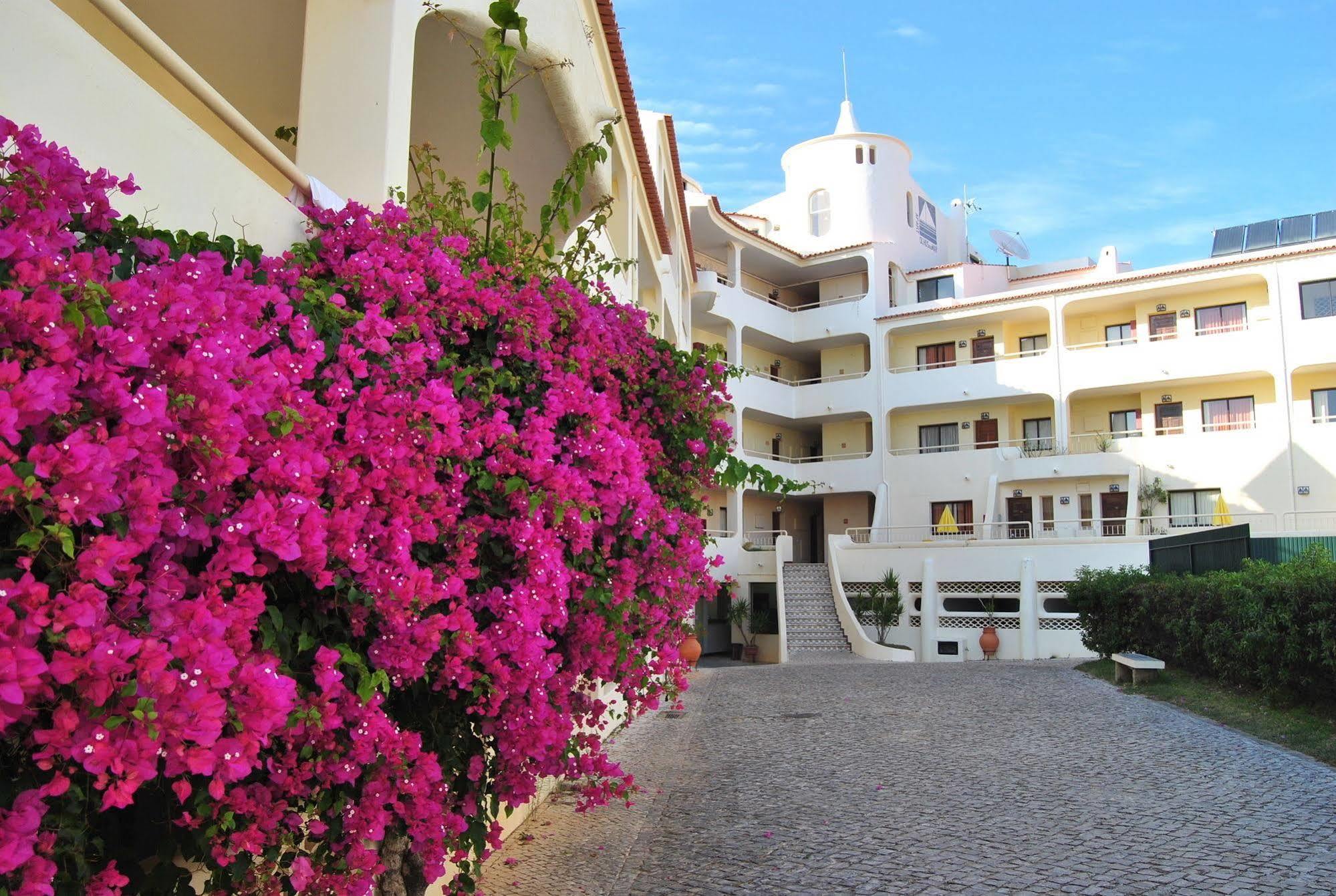 Apartamentos Olhos Do Mar Albufeira Exterior foto